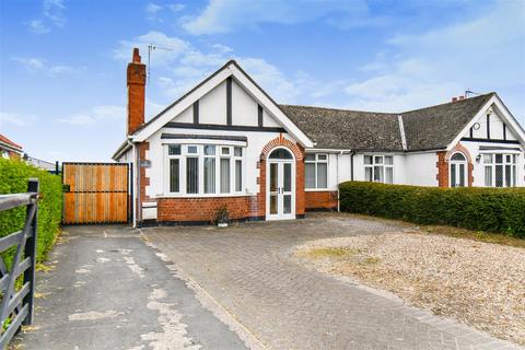 2 bedroom semi-detached bungalow for sale, Ganstead Lane, Bilton, Hull