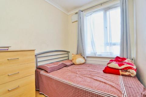 36a High Road, Chadwell Heath, Romford, RM6 6PR