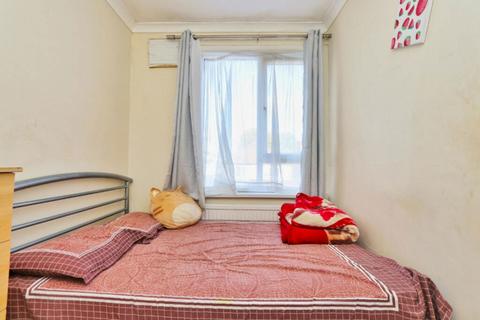 36a High Road, Chadwell Heath, Romford, RM6 6PR