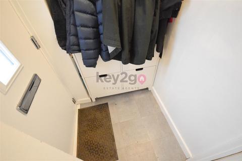 55 Sandy Acres Drive, Waterthorpe, Sheffield, S20 7LS