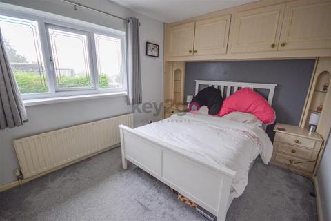 55 Sandy Acres Drive, Waterthorpe, Sheffield, S20 7LS