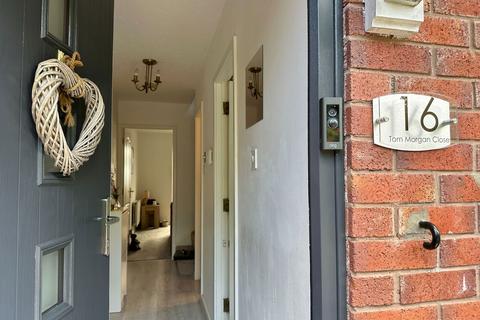 3 bedroom townhouse for sale, Tom Morgan Close, Telford TF4