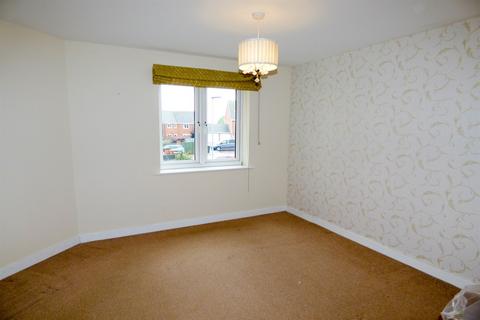 2 bedroom flat to rent, Olwen Drive, Hebburn