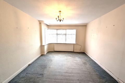 3 bedroom semi-detached house to rent, Kingshill Avenue, Hayes, Greater London, UB4