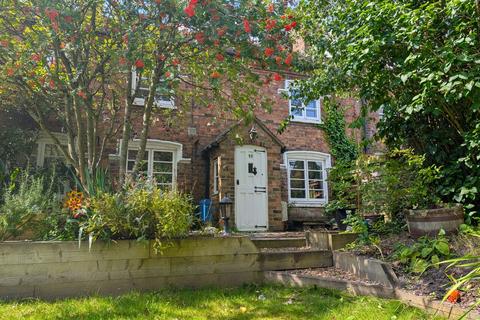 2 bedroom cottage for sale, New Row, Telford TF4