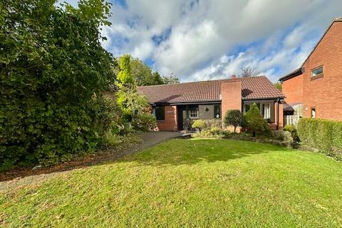 3 bedroom detached bungalow for sale, Derwent Drive, Telford TF2