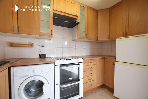 1 bedroom flat for sale, Empire Court, Warwick Road, Clacton-on-Sea