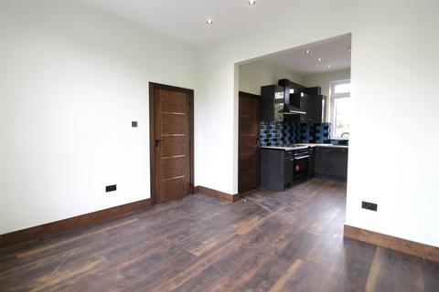 4 bedroom house to rent, Salisbury Road, Barnet EN5