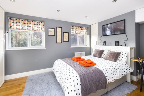 2 bedroom flat to rent, John Pritchard House, Buxton Street, London, E1