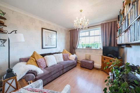 15 Bowfield Close, Grimsby, DN37 9EG