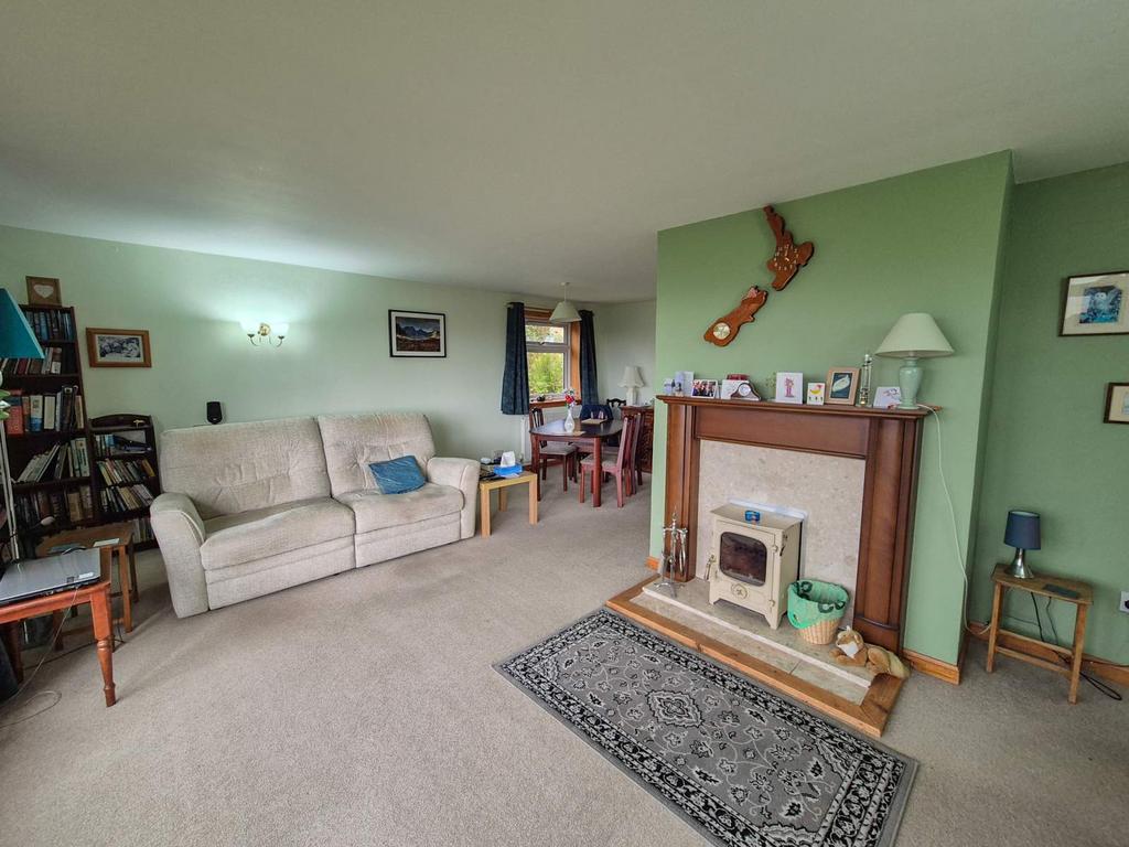 Living/Dining Room