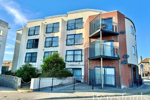 2 bedroom apartment for sale, The Parade, Walton On The Naze, CO14