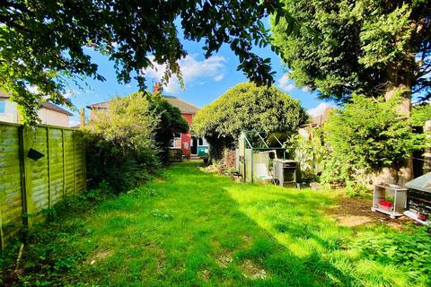 3 bedroom semi-detached house for sale, Narborough Road South, Leicester, LE3