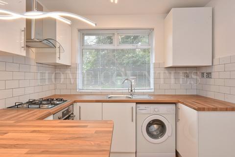 1 bedroom maisonette for sale, Great Slades, Potters Bar, EN6