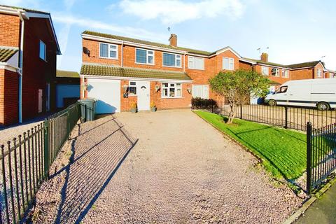 4 bedroom semi-detached house for sale, Long Furrow, East Goscote, LE7