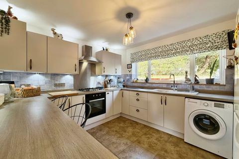 Avondale Moorend, Thursby, Carlisle, CA5 6QP