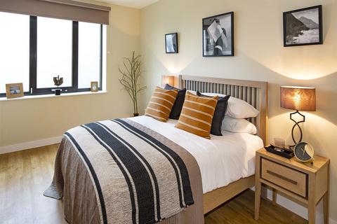 3 bedroom apartment to rent, 51 St Andrew's Road, Uxbridge UB10