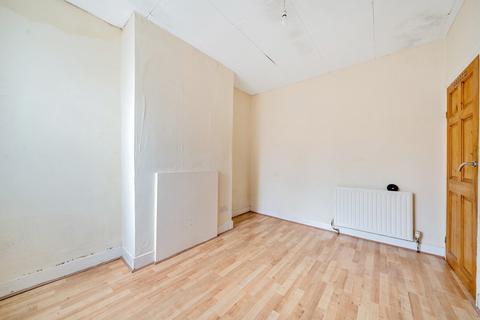 259 Boundary Road, London, E17 8NE