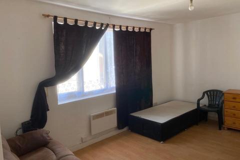 undefined, Crawley Road, Luton LU1