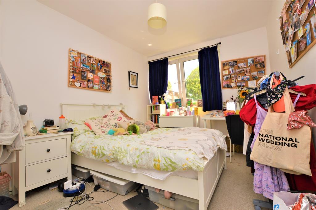 Bedroom 12