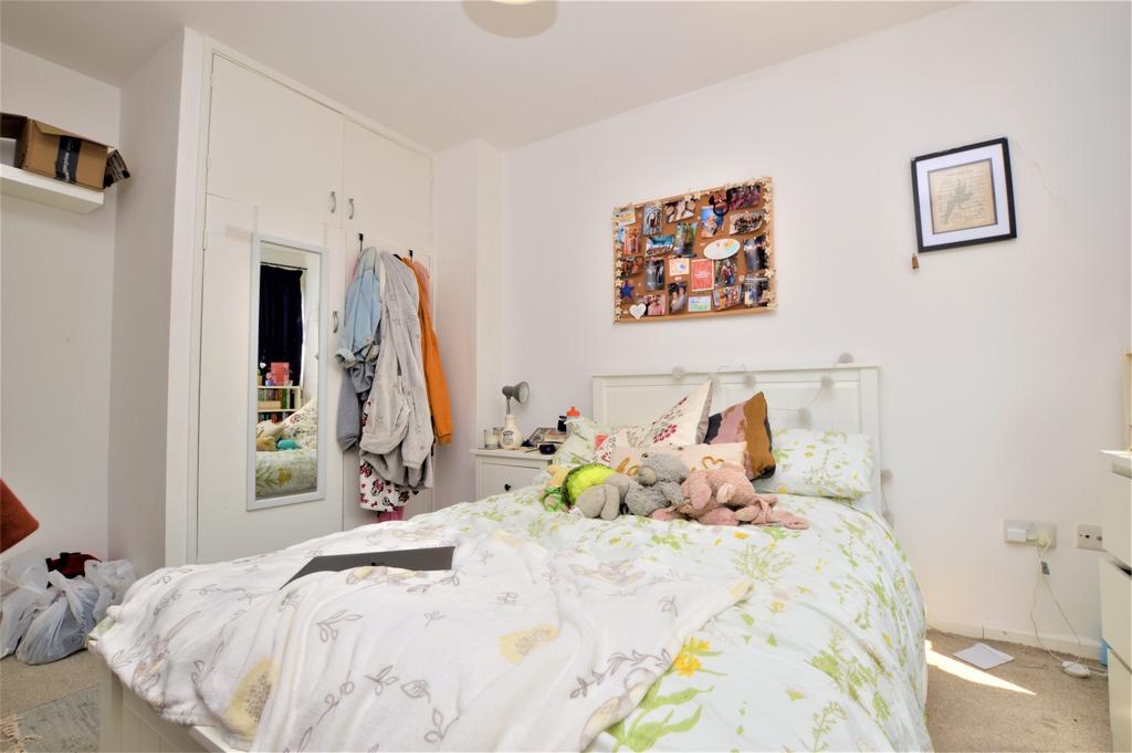 Bedroom.2