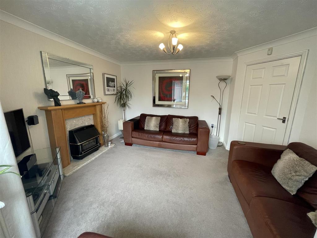 The Hawthorns, West Kyo, Stanley 3 bed detached house for sale £191,000