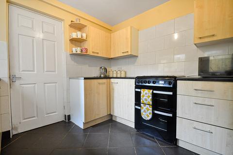 3 bedroom terraced house to rent, Agincourt Street, Newport, NP20