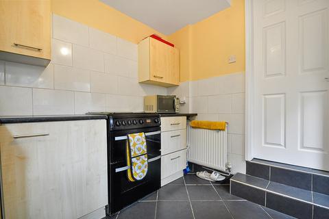 3 bedroom terraced house to rent, Agincourt Street, Newport, NP20