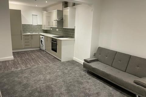 3 bedroom flat for sale, Linnet Lane, Liverpool L17