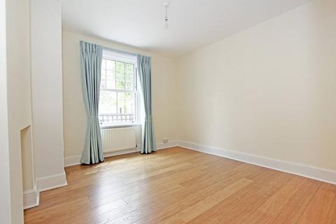 2 bedroom flat to rent, St Olafs Road, Munster Village, London, SW6