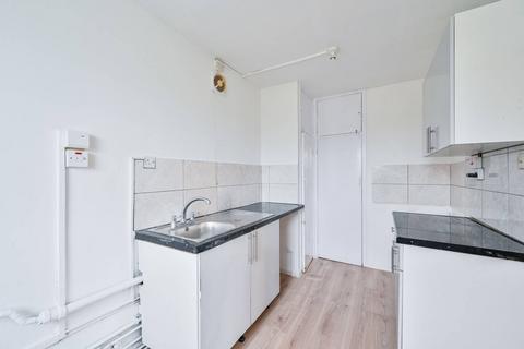 2 bedroom flat to rent, Mardyke House, Crosslet Street, London, SE17, Elephant and Castle, London, SE17