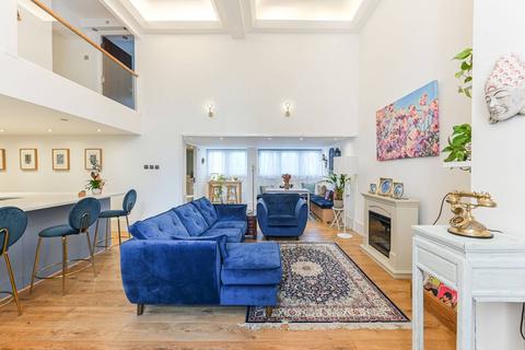 3 bedroom flat for sale, Old Kent Road, Elephant and Castle, London, SE1