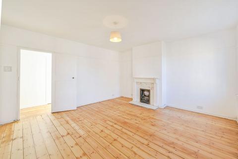 3 bedroom flat for sale, Ebury Bridge Road, Victoria, London, SW1W