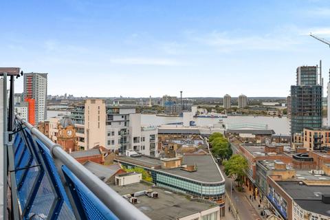 2 bedroom flat for sale, The Vista Building, Woolwich, London, SE18
