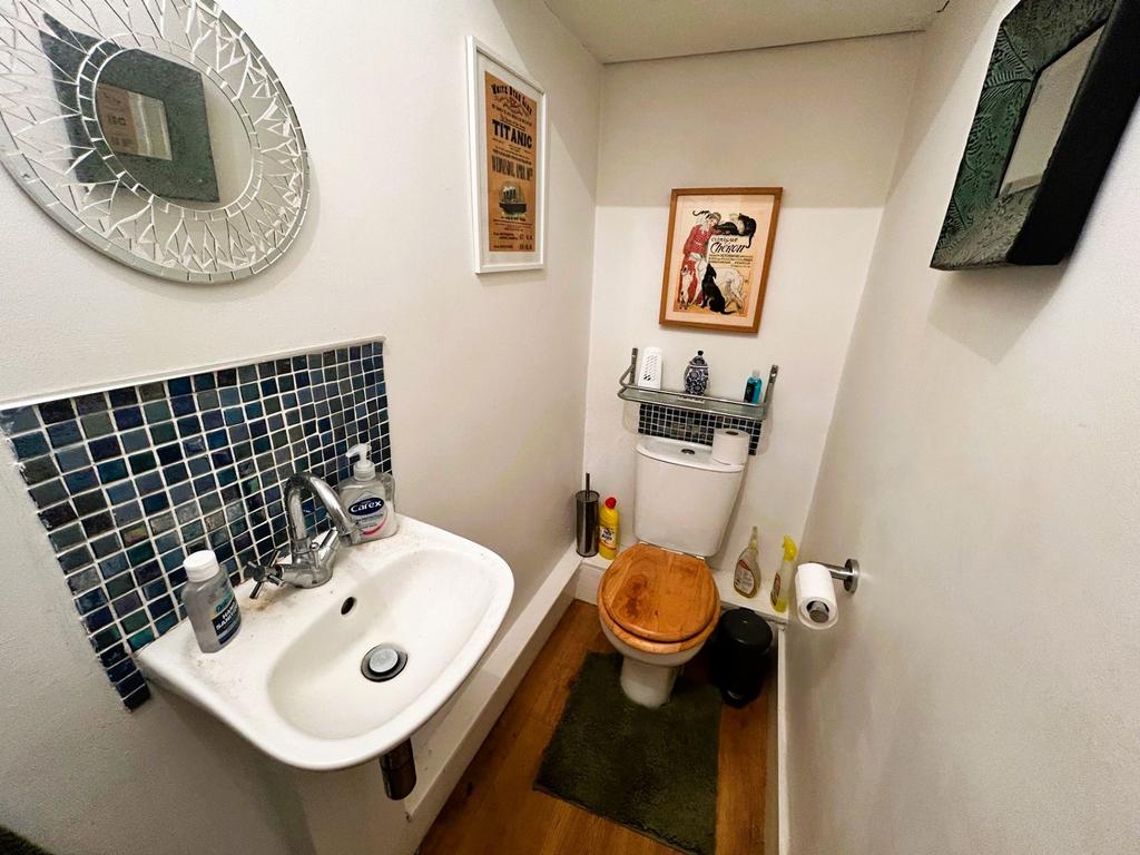 Gf wc