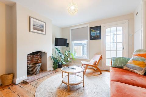 1 Belvedere Drive, Kessingland, Lowestoft, NR33 7SA