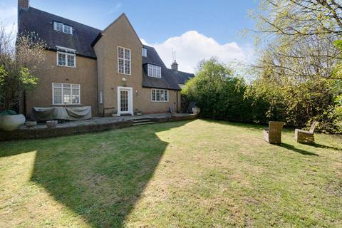 undefined, Hampstead Garden Suburb NW11