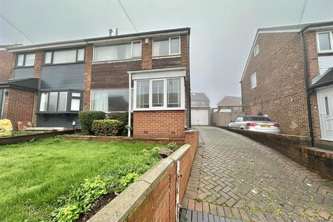 3 bedroom semi-detached house for sale, Jenson Avenue, Dewsbury