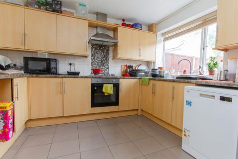 3 bedroom terraced house to rent, Coventry CV3