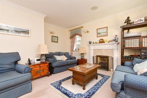 37 Abinger Drive, Redhill, RH1 6SZ