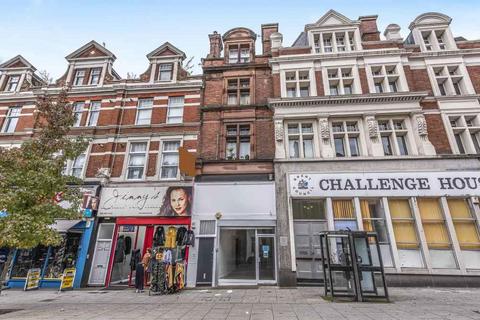 Property to rent, Bank Buildings, London NW10