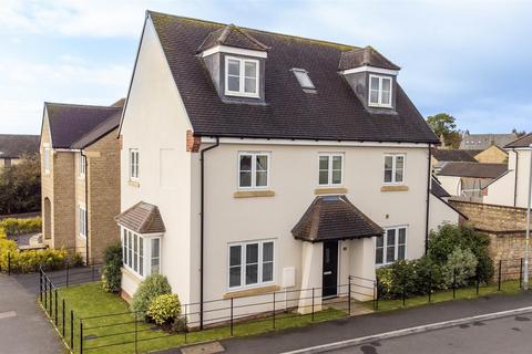 5 bedroom detached house for sale, Wheeler Way, Malmesbury