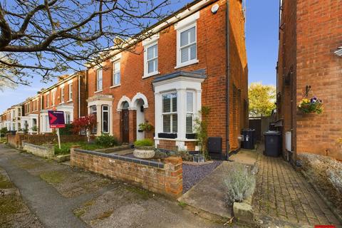 6 Malvern Road, Gloucester, GL1 3JT