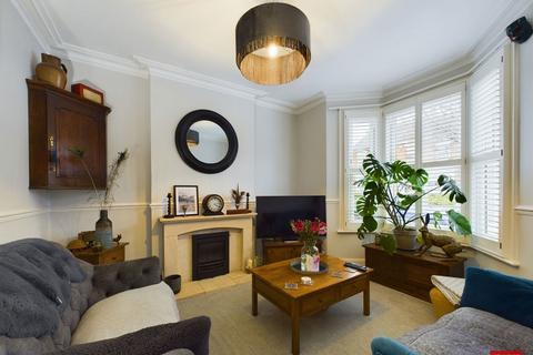 6 Malvern Road, Gloucester, GL1 3JT