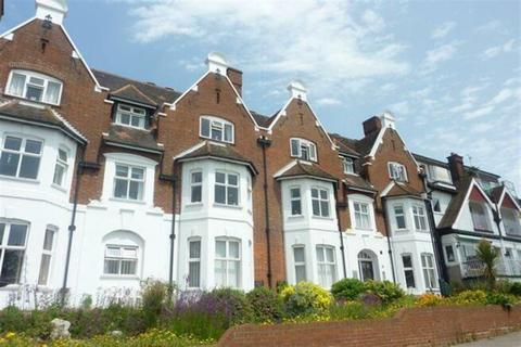 1 bedroom property to rent, 1 bedroom property in Westcliff on Sea