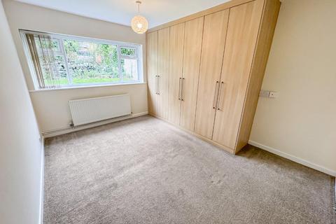 3 bedroom detached house to rent, Linton Rise, Leeds