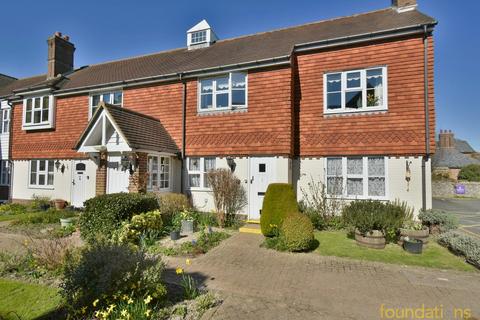 2 bedroom ground floor flat for sale, Church Street, Bexhill-on-Sea, TN40