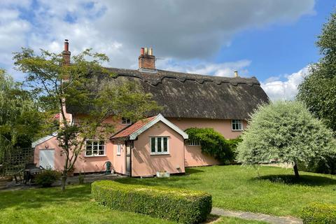 4 bedroom cottage for sale, Laxfield, Suffolk