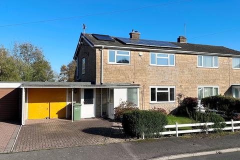 3 bedroom semi-detached house to rent, Fairfield Close, Marshfield, Chippenham, Wiltshire