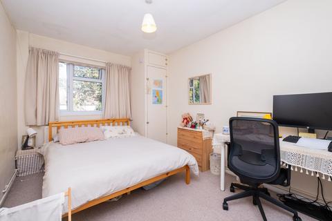 1 bedroom flat for sale, Valley Road, Canterbury, CT1